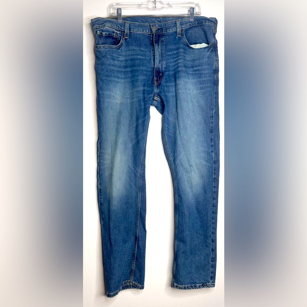 Levi’s 513 men’s jeans. Size 38 x 32